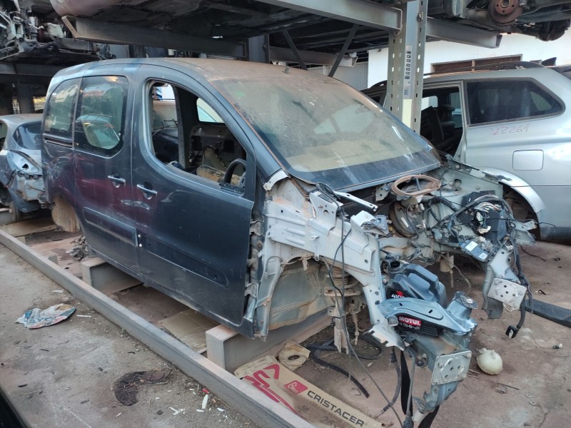 peugeot partner kombi del año 2013