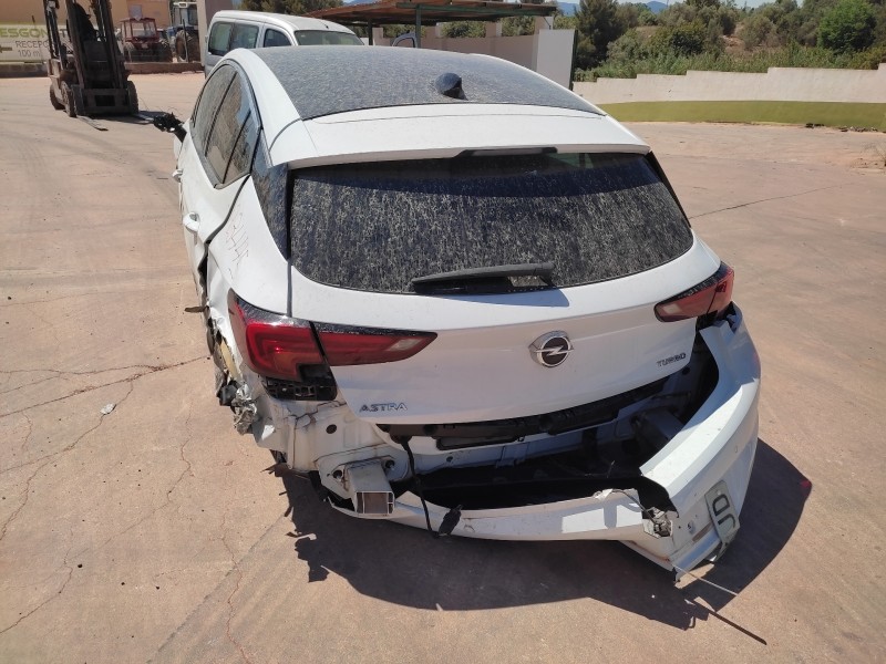 opel astra k lim. 5türig del año 2018