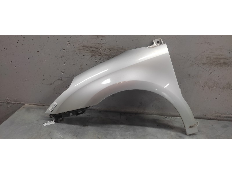 Recambio de aleta delantera izquierda para citroën c4 berlina sx referencia OEM IAM   