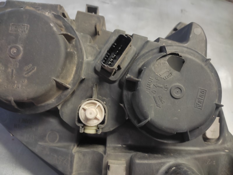 Recambio de faro izquierdo para citroën c5 berlina 2.0 hdi magic referencia OEM IAM   6 PINS