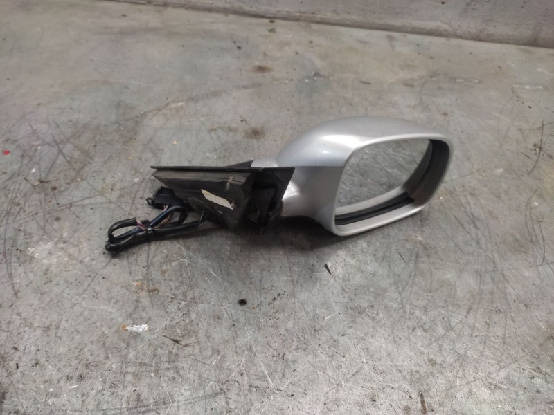 Recambio de retrovisor derecho para volkswagen passat berlina (3b3) referencia OEM IAM  ELECTRICO 5 CABLES