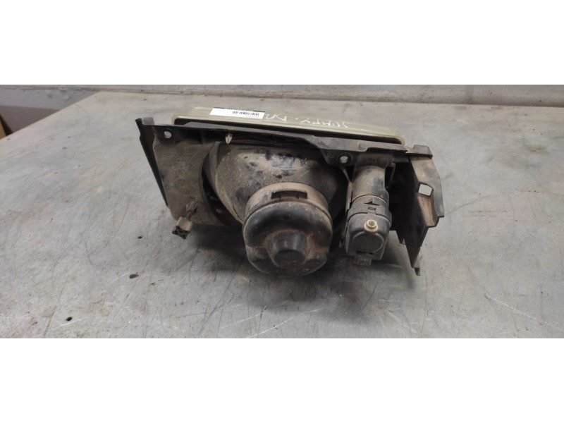 Recambio de faro derecho para citroën jumpy 1.9 d x furg. referencia OEM IAM   