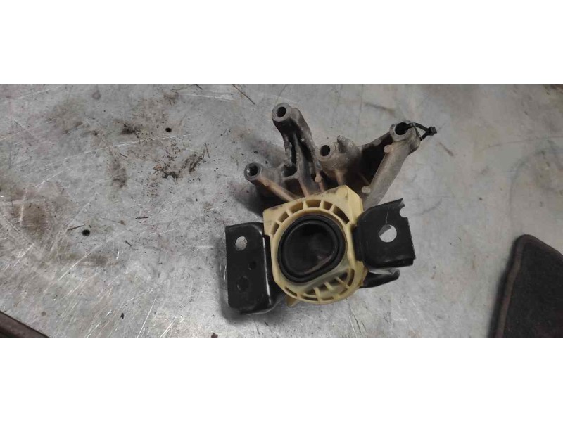 Recambio de soporte motor derecho para renault kangoo profesional referencia OEM IAM 112108607R  
