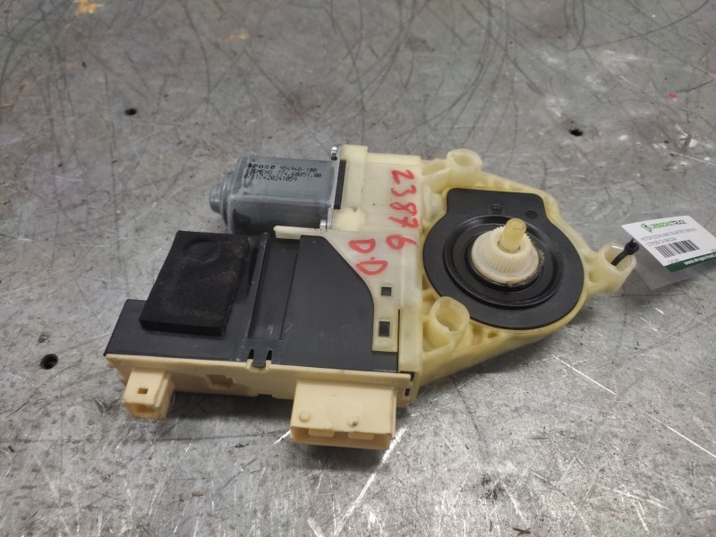 Recambio de motor elevalunas delantero derecho para citroën c4 berlina collection referencia OEM IAM 9681574880  964876100