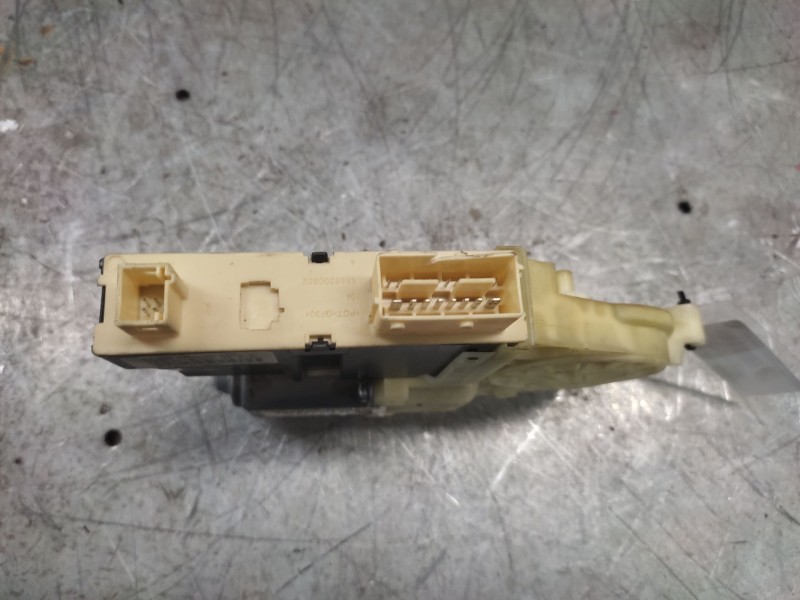 Recambio de motor elevalunas delantero derecho para citroën c4 berlina collection referencia OEM IAM 9681574880  964876100
