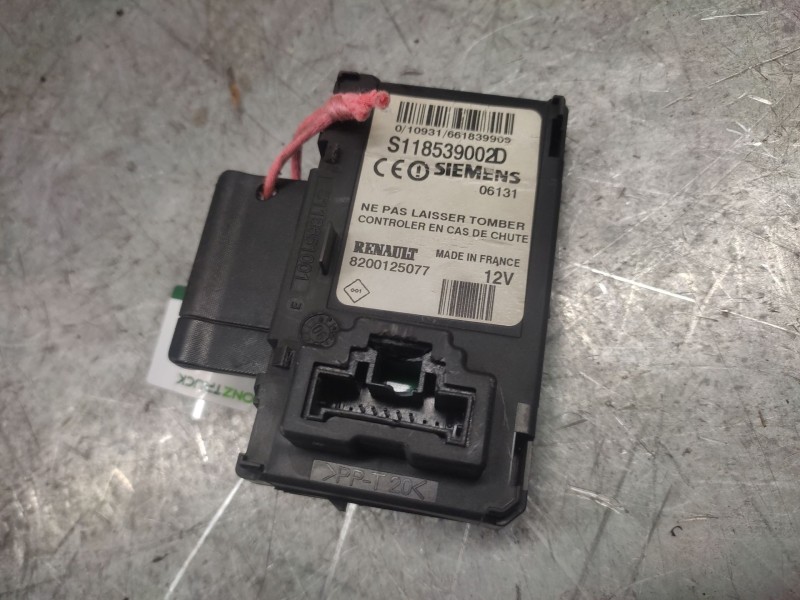 Recambio de conmutador de arranque para renault scenic ii authentique referencia OEM IAM 8200125077  S118539002D