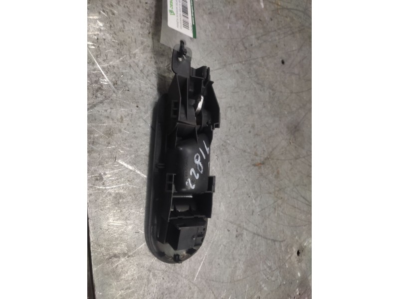 Recambio de maneta interior delantera derecha para volkswagen golf iv berlina (1j1) básico referencia OEM IAM   