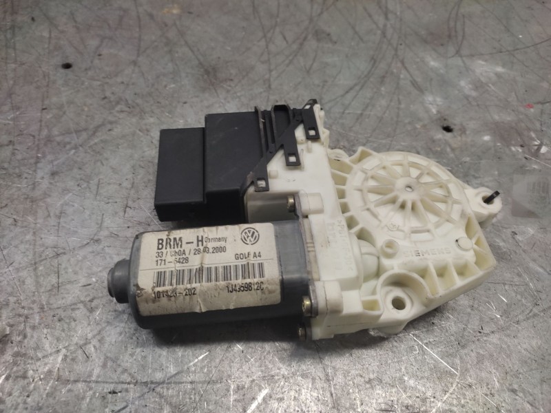 Recambio de motor elevalunas trasero derecho para volkswagen golf iv berlina (1j1) básico referencia OEM IAM 1J4959812C  