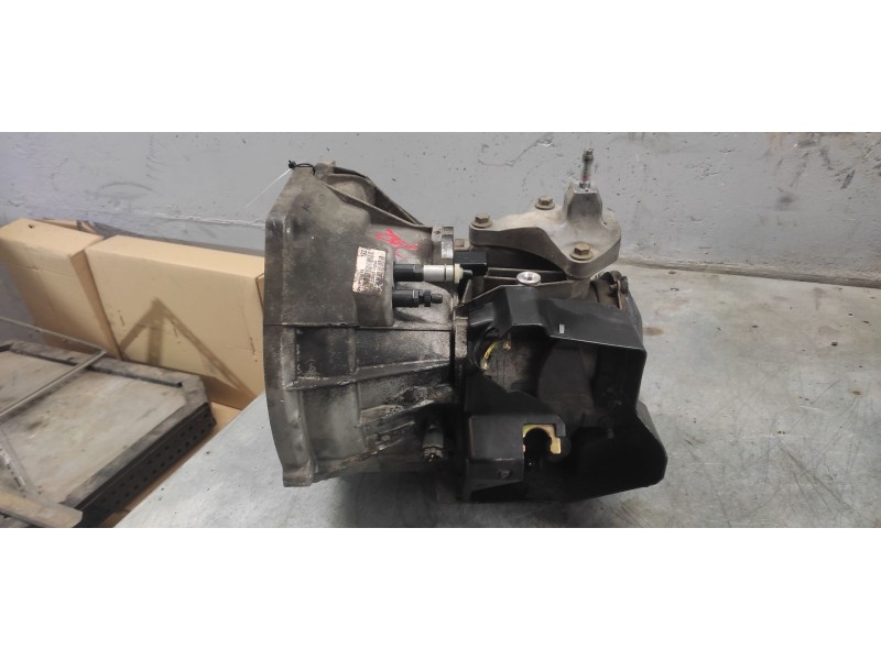 Recambio de caja cambios para ford fiesta (cbk) ambiente referencia OEM IAM 2N1R7002EA  