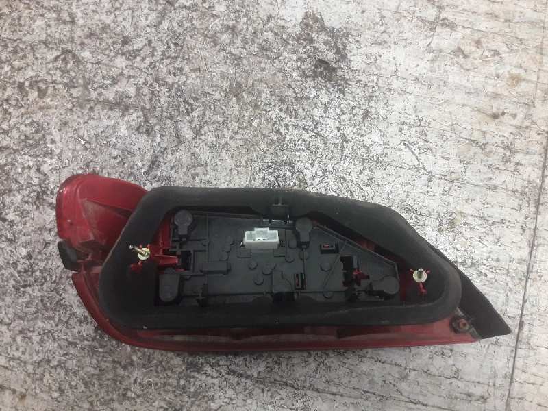 Recambio de piloto trasero derecho para peugeot 406 berlina (s1/s2) stdt referencia OEM IAM   