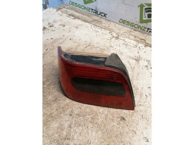 Recambio de piloto trasero izquierdo para citroën xsara berlina 1.6 attraction referencia OEM IAM   6 PINS