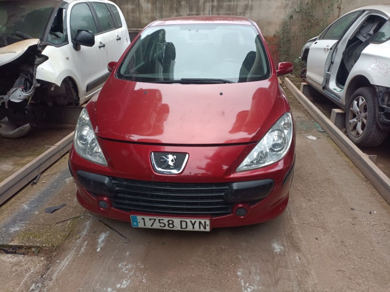 peugeot 307 berlina (s2) del año 2006