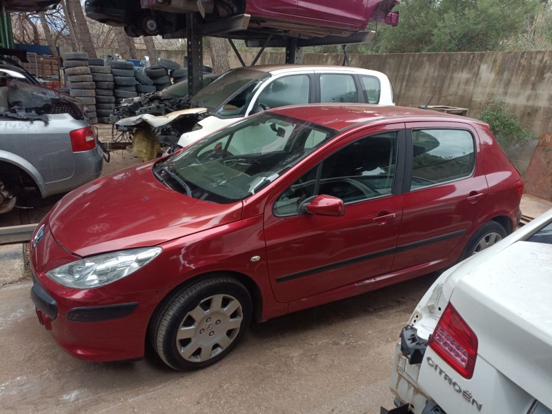 peugeot 307 berlina (s2) del año 2006