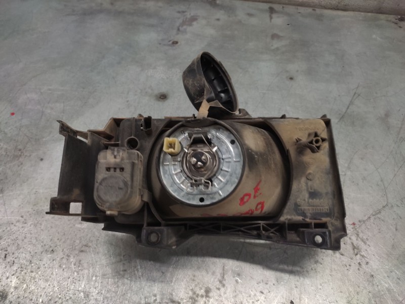 Recambio de faro derecho para citroën jumpy 1.9 d x furg. referencia OEM IAM   