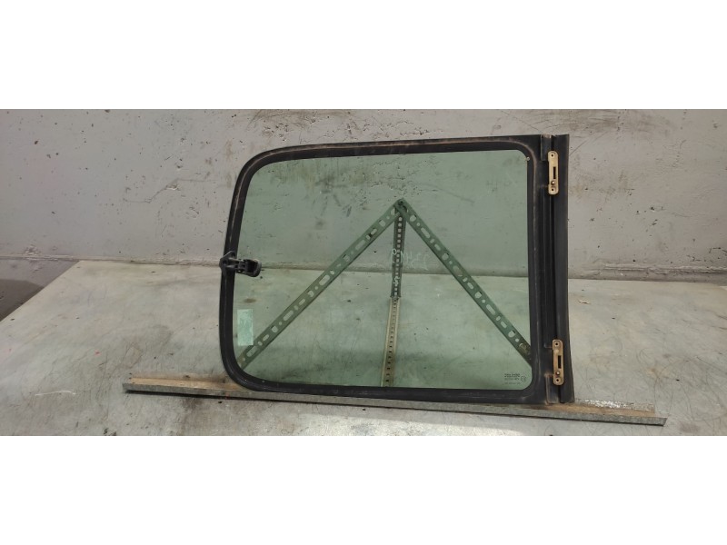 Recambio de luna trasera izquierda para peugeot partner (s2) combi pro referencia OEM IAM   