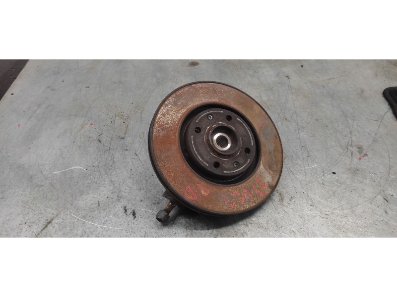 Recambio de mangueta delantera derecha para peugeot 308 confort referencia OEM IAM   