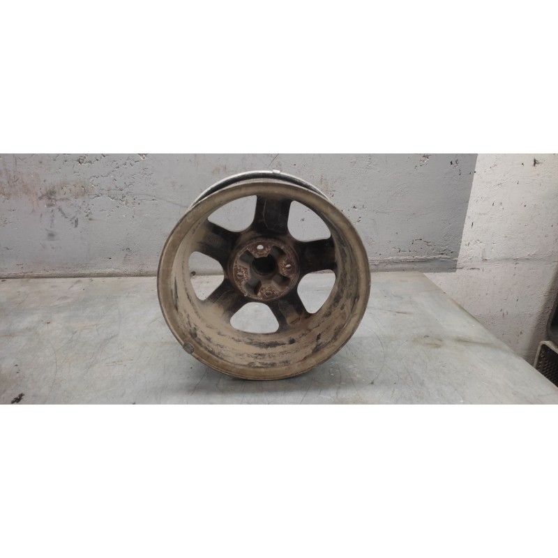 Recambio de llanta para peugeot partner (s2) rancho plus referencia OEM IAM 6jx15ch-18  15´´-4 tornillos