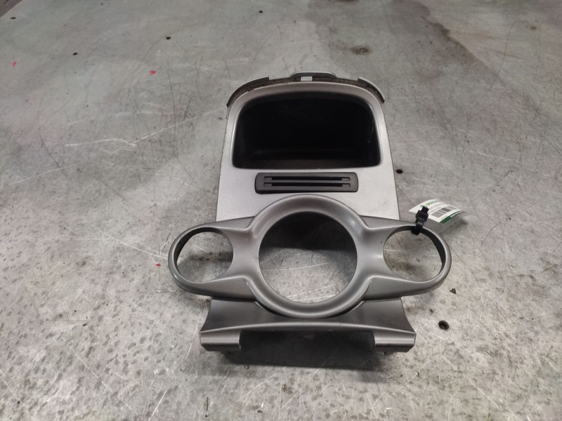 Recambio de guarnecidos consola de mandos para ford fiesta (cb1) referencia OEM IAM 8A6118D422AGW  
