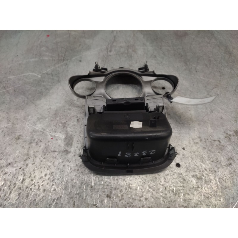 Recambio de guarnecidos consola de mandos para ford fiesta (cb1) referencia OEM IAM 8A6118D422AGW  
