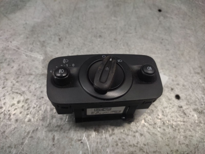 Recambio de mando luces para ford fiesta (cb1) referencia OEM IAM 8A6T13A824BB  