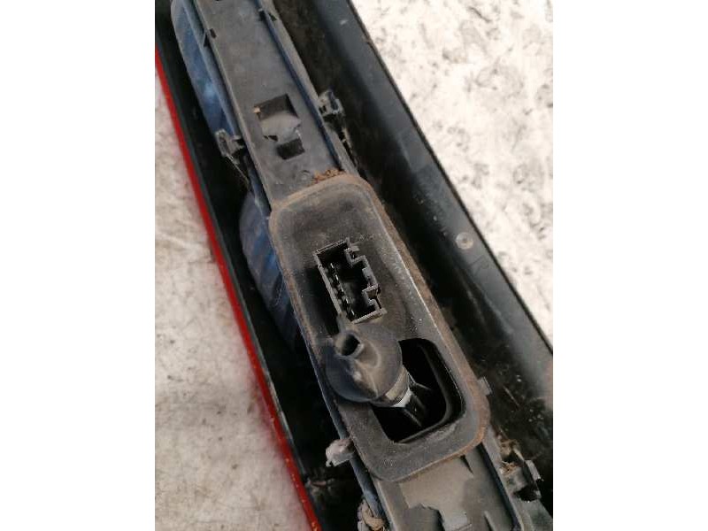 Recambio de piloto trasero derecho para ford fusion (cbk) ambiente referencia OEM IAM   5 PINS