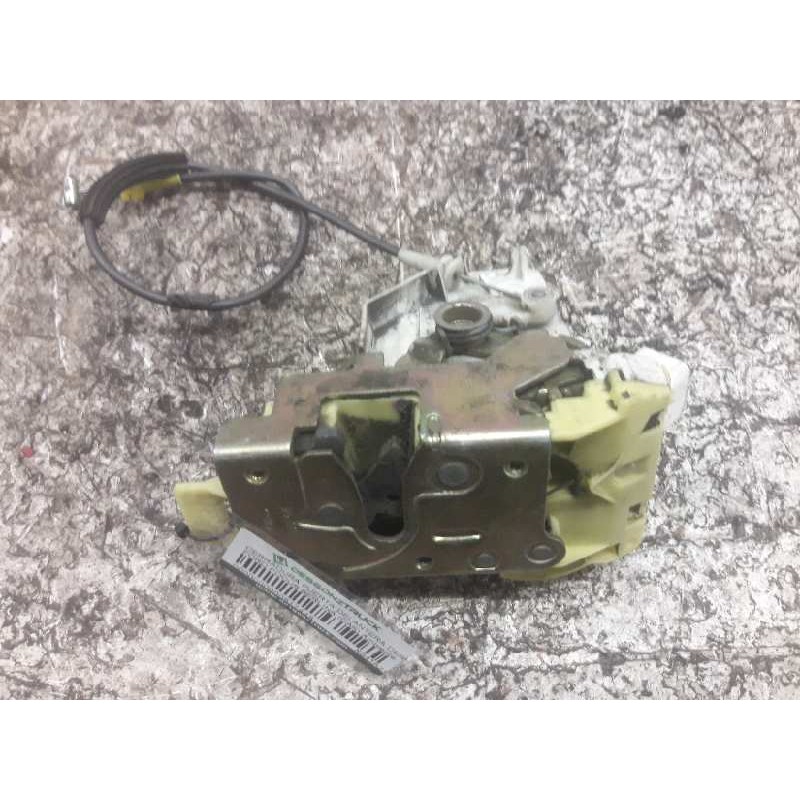 Recambio de cerradura puerta delantera derecha para ford focus berlina (cak) ambiente referencia OEM IAM XS41A21813CE 5 PINS 