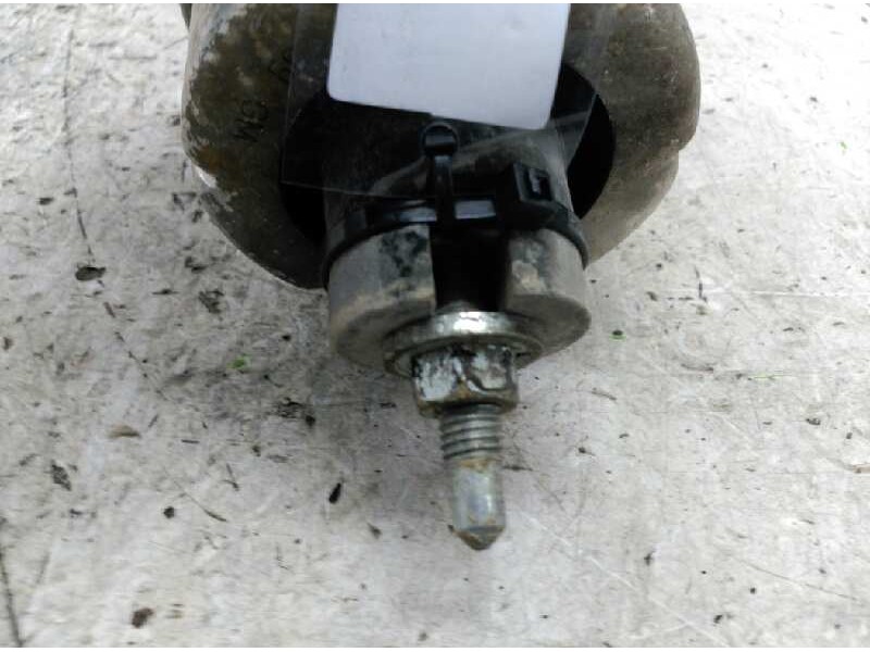 Recambio de soporte motor izquierdo para opel vectra b berlina básico referencia OEM IAM 684814  