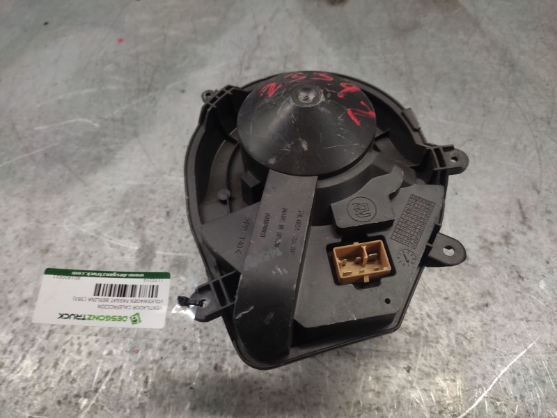 Recambio de ventilador calefaccion para volkswagen passat berlina (3b3) referencia OEM IAM 8D1820021  