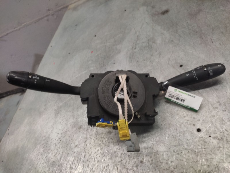 Recambio de mando multifuncion para peugeot 307 break / sw (s1) sw pack referencia OEM IAM 96439238ZL  