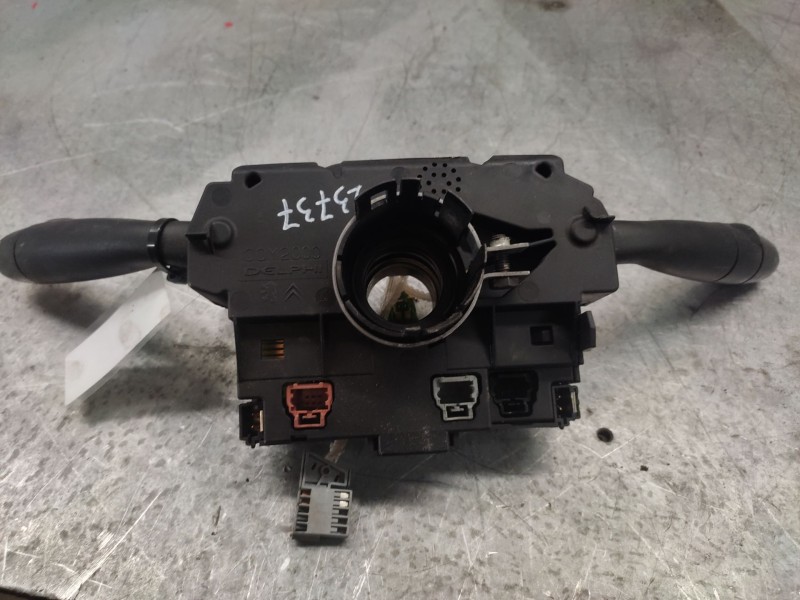 Recambio de mando multifuncion para peugeot 307 break / sw (s1) sw pack referencia OEM IAM 96439238ZL  