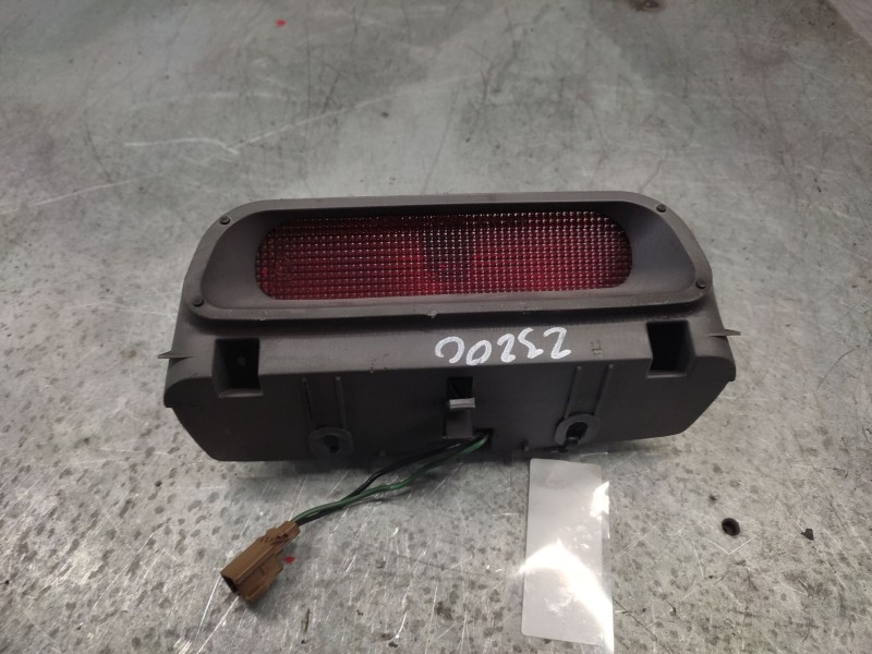 Recambio de luz central de freno para nissan almera (n15) gx referencia OEM IAM   