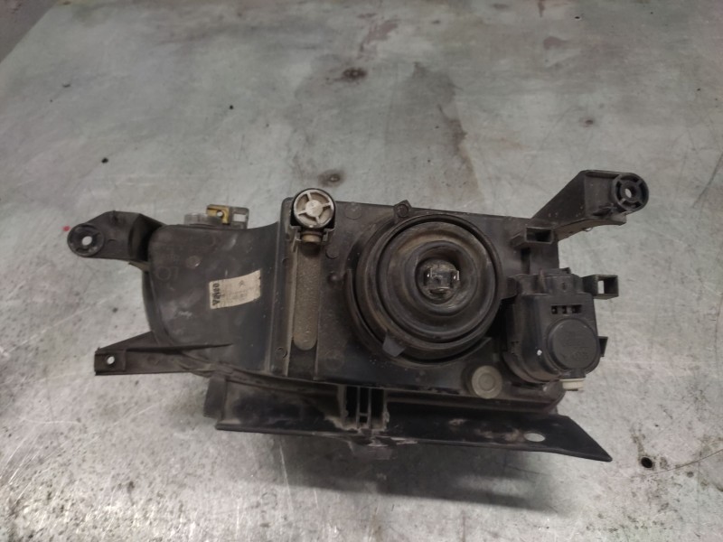 Recambio de faro izquierdo para peugeot partner monospace (5_, g_) 1.8 referencia OEM IAM   