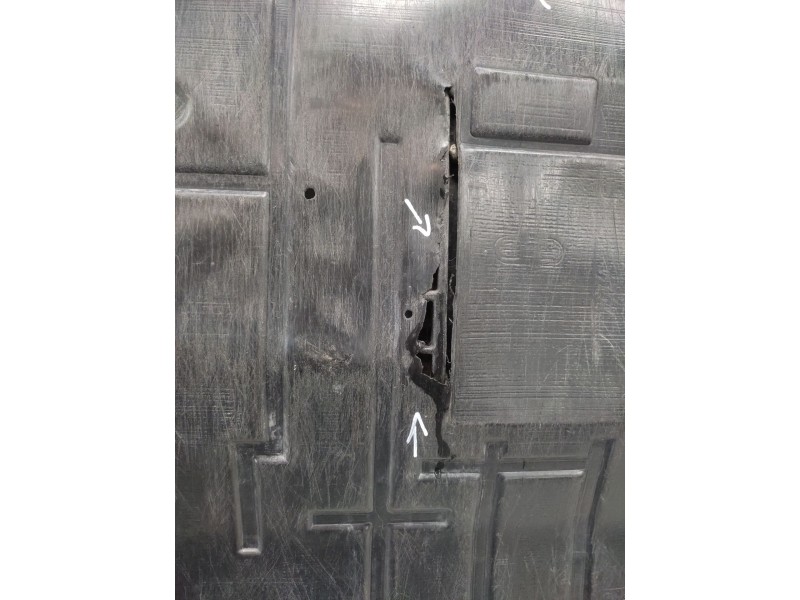 Recambio de cubrecarter para volkswagen passat berlina (3c2) advance referencia OEM IAM 3C0825237G  