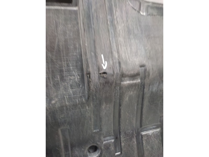 Recambio de cubrecarter para volkswagen passat berlina (3c2) advance referencia OEM IAM 3C0825237G  