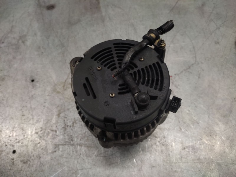 Recambio de alternador para ford galaxy (vx) clx referencia OEM IAM 0123515014 14V 120A BOSCH 028903025S