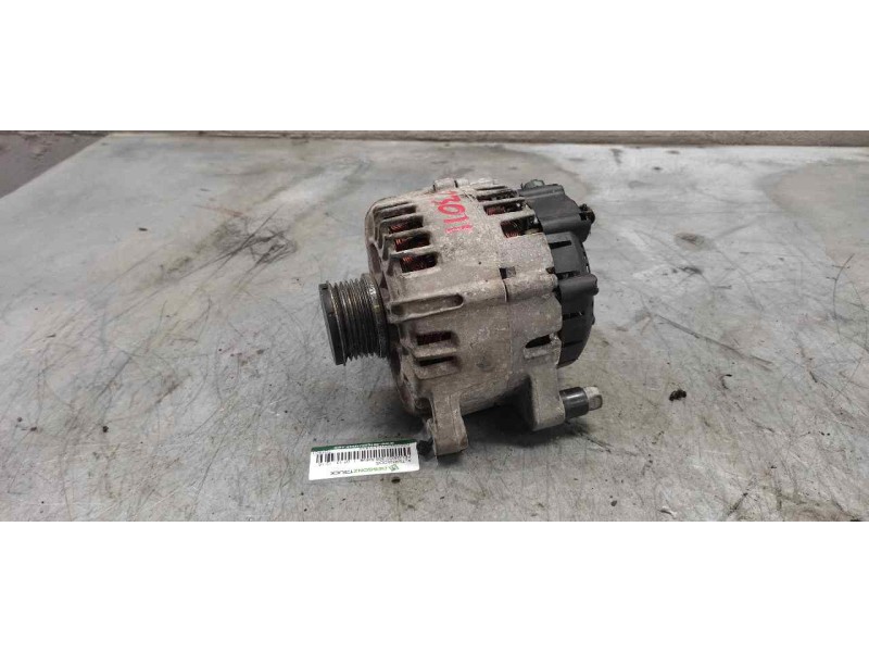 Recambio de alternador para peugeot 308 active referencia OEM IAM TG15C1789 2614016E 