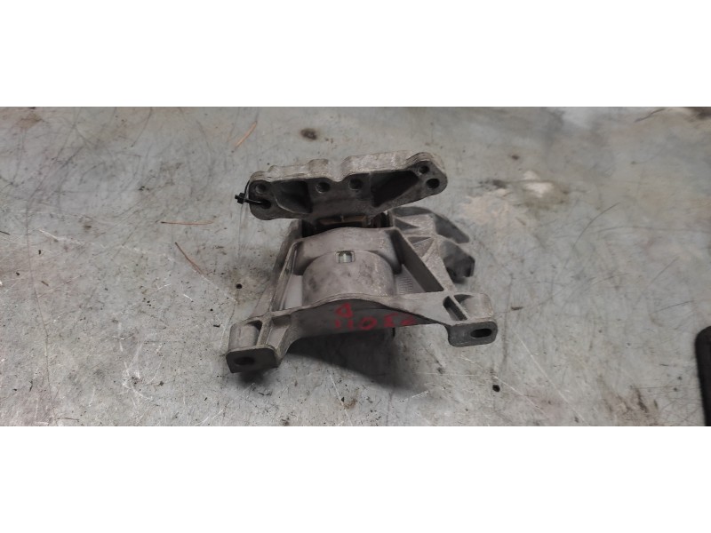 Recambio de soporte motor derecho para peugeot 308 active referencia OEM IAM 4A103720  
