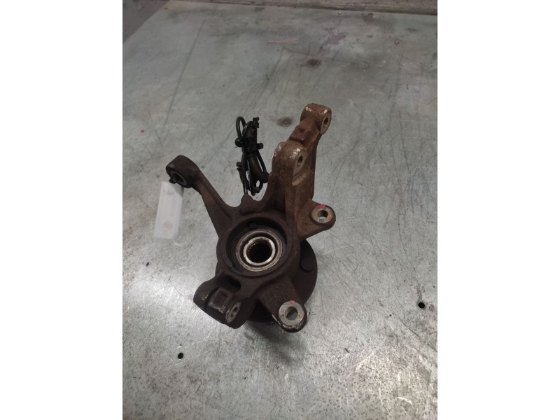 Recambio de mangueta delantera izquierda para ford fiesta (cb1) referencia OEM IAM   