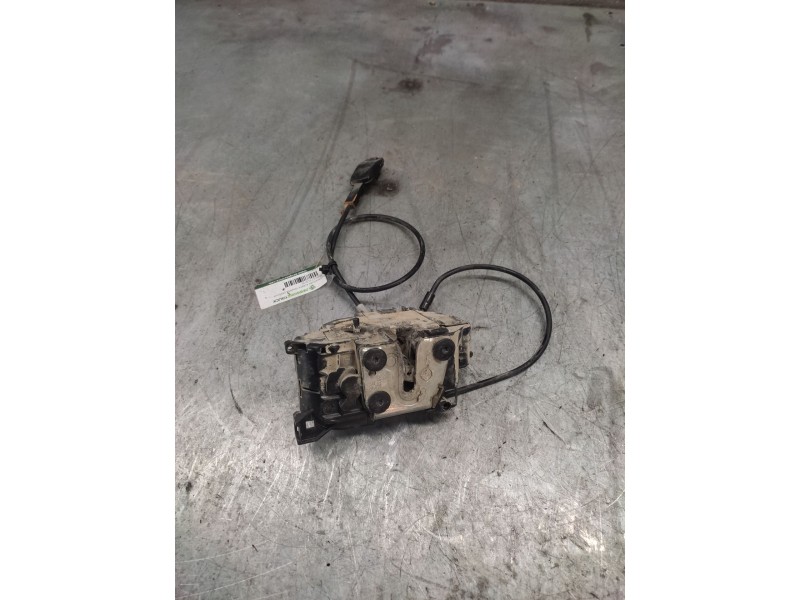 Recambio de cerradura puerta trasera derecha para renault clio iii authentique referencia OEM IAM  4 pins 