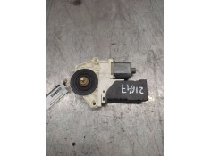 Recambio de motor elevalunas delantero derecho para peugeot 407 sr confort referencia OEM IAM 1137328126  0130822201 2