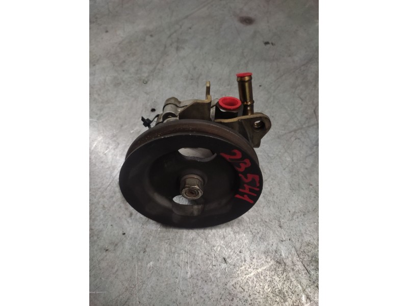 Recambio de bomba servodireccion para nissan vanette cargo (hc23) furg. referencia OEM IAM   