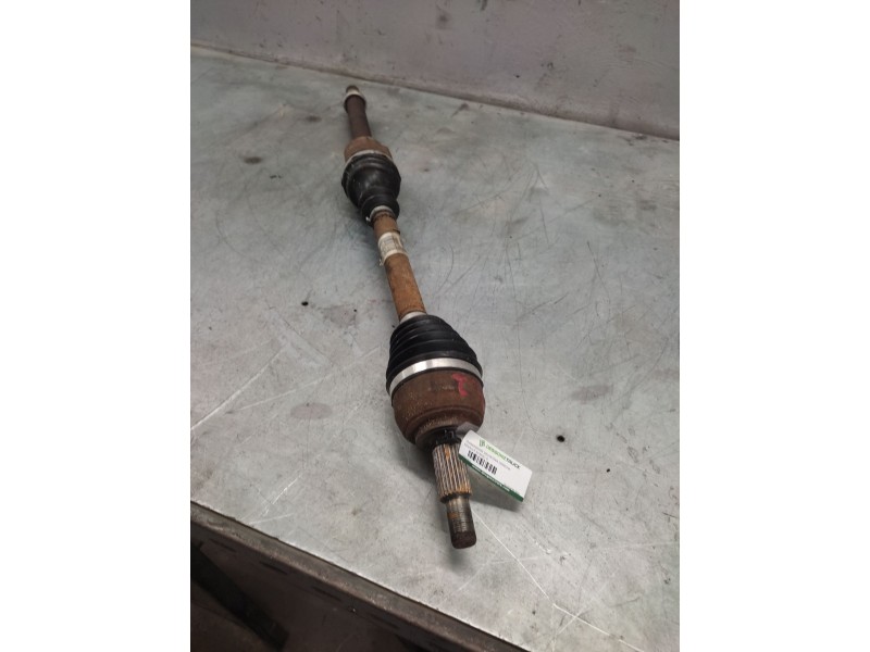 Recambio de transmision delantera derecha para renault scenic ii authentique referencia OEM IAM 8200436366  