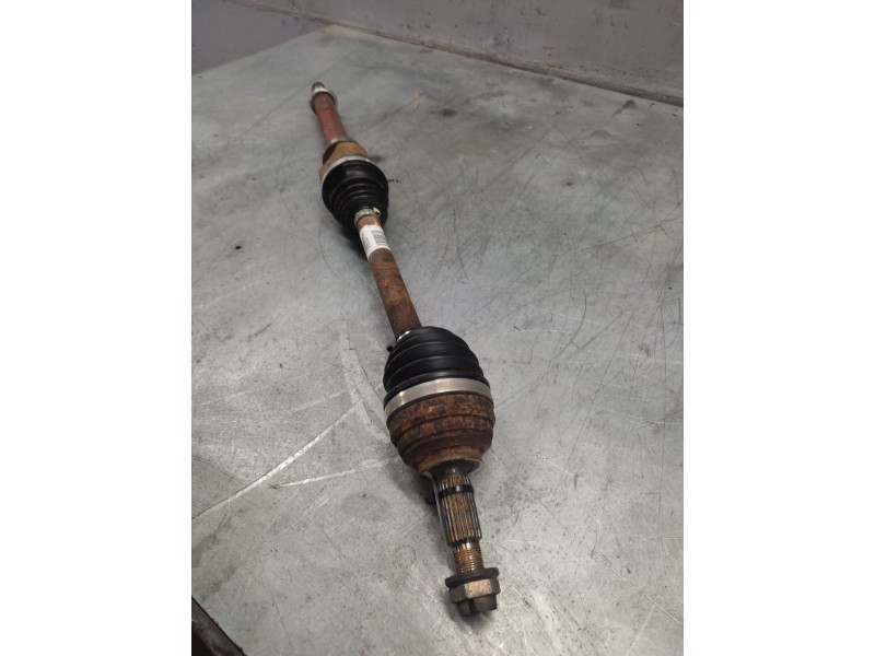 Recambio de transmision delantera derecha para renault clio iii authentique referencia OEM IAM 8200499586  