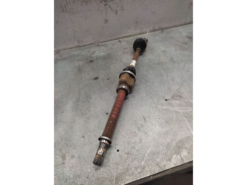 Recambio de transmision delantera derecha para renault clio iii authentique referencia OEM IAM 8200499586  