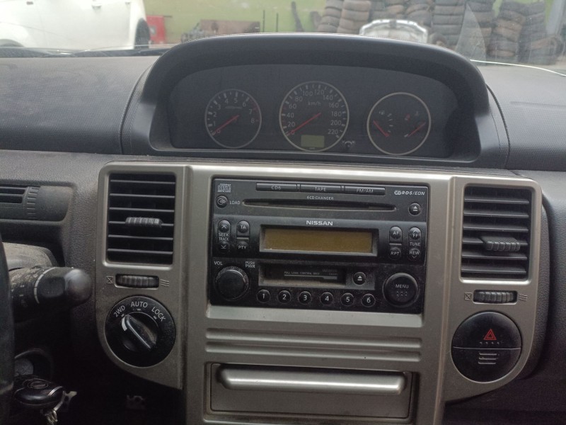 nissan x-trail (t30) del año 2008