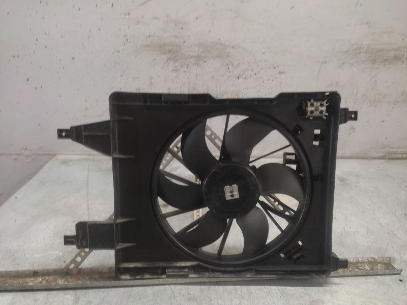 Recambio de electroventilador para renault scenic ii authentique referencia OEM IAM   