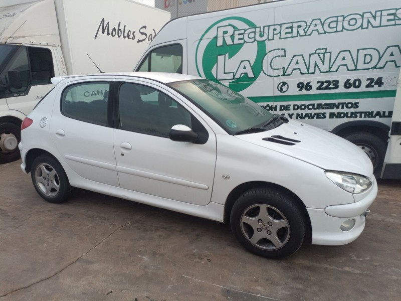 peugeot 206 berlina del año 2007