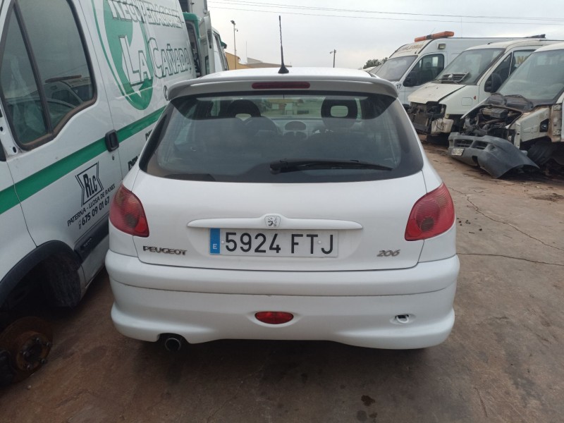 peugeot 206 berlina del año 2007