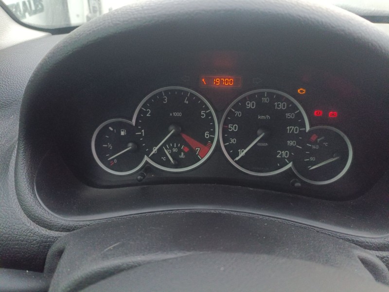 peugeot 206 berlina del año 2007