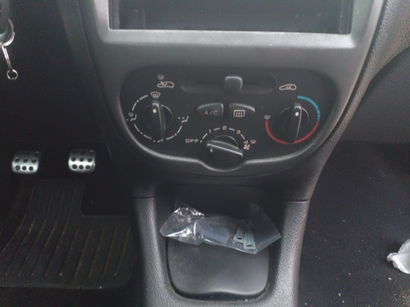 peugeot 206 berlina del año 2007